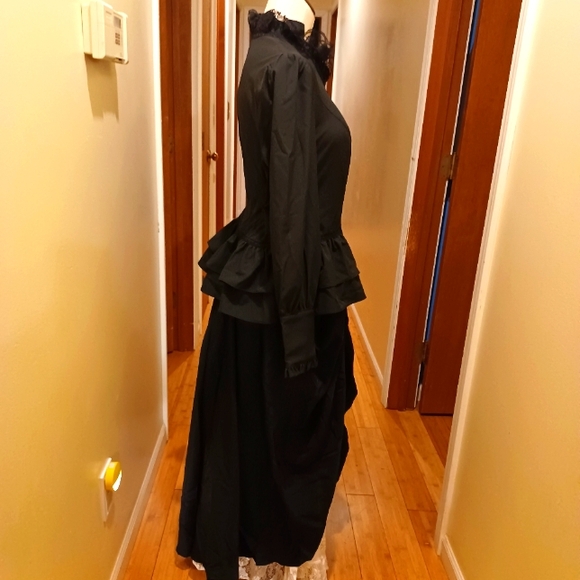 2pc Scarlett Darkness Black Ruffle Custom, Long Flowy  Sz M - Picture 3 of 14